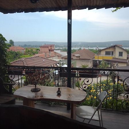 Guest House Amazonia Варна Номер фото